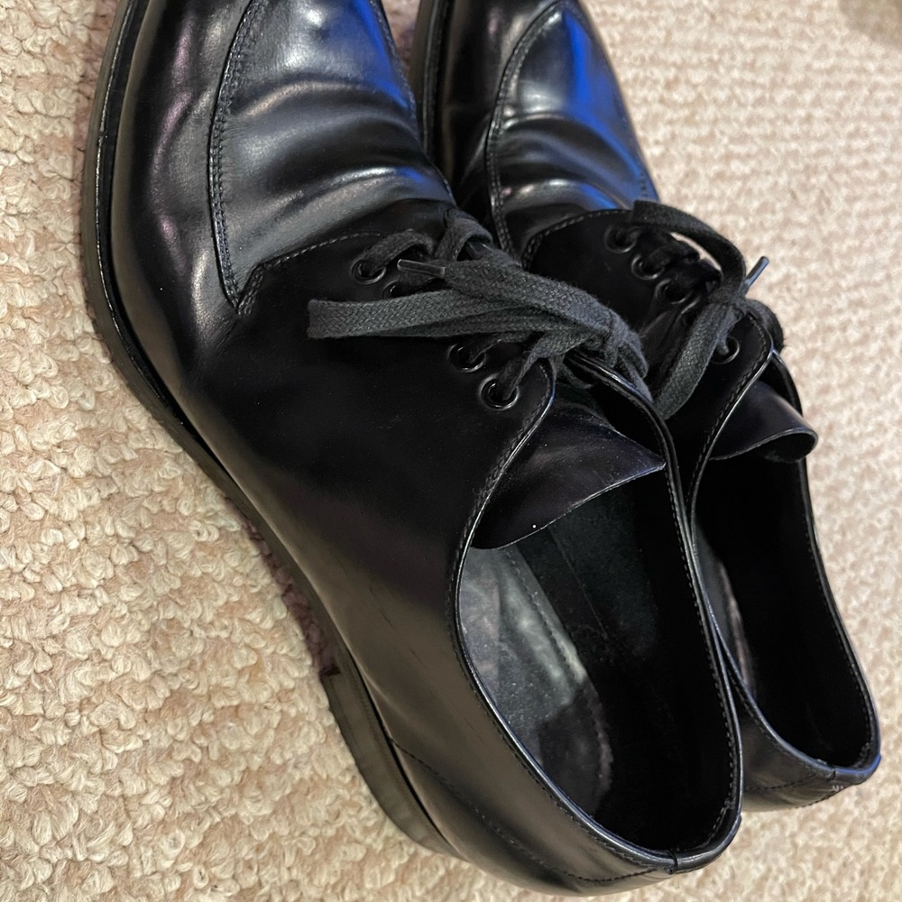 Prada men’s leather Oxford